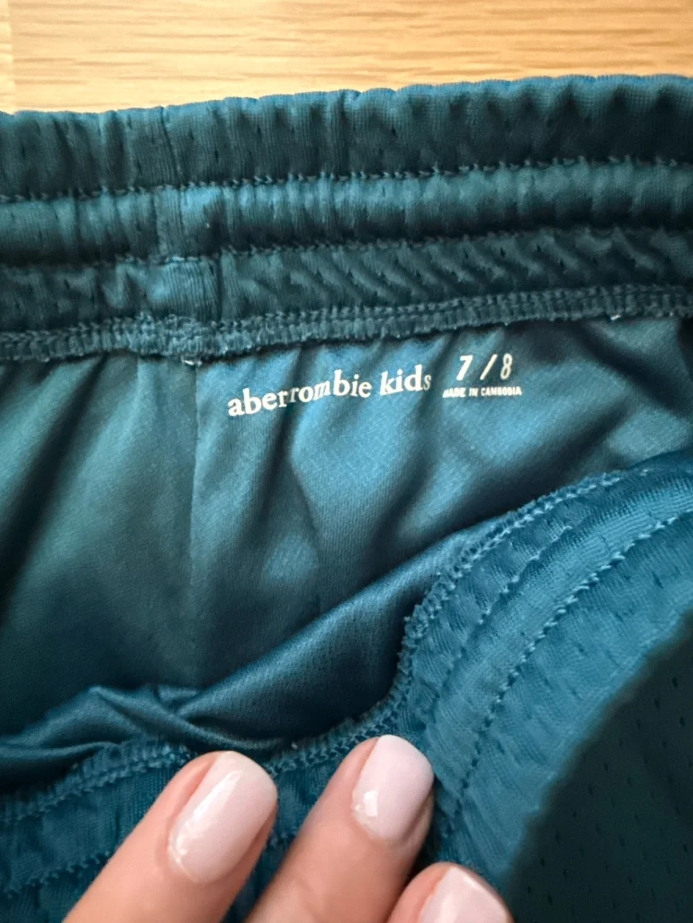 Abercrombie & Fitch breathable mesh